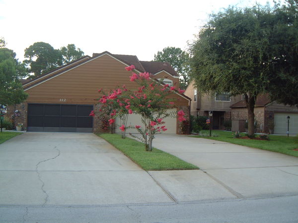 100 Block Gray Dove Court