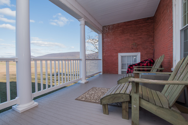 Historic Farmhouse with Beautiful Views