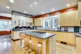 2507 lincoln st 024
