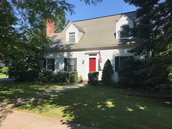 Walking distance to stadium and town.