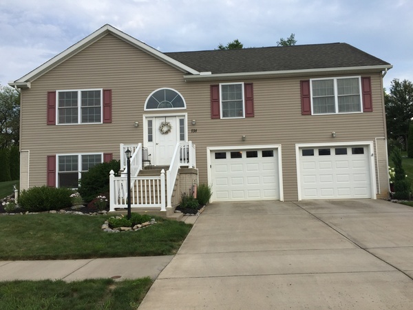 Spacious home close to Beaver Stadium