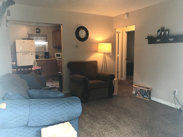 Nice Apartment, Just 10 Minutes To ND!
