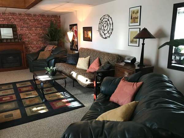 Charming patio apartment in pleasant fam