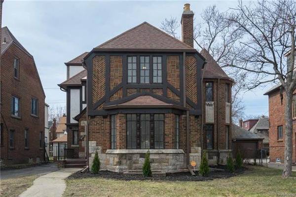 Beautiful 1920s 5 bedroom Estate