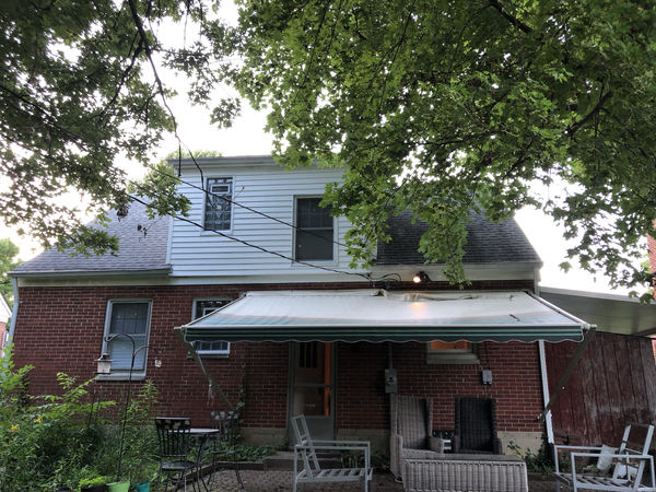 Great location and accommodates up to 8