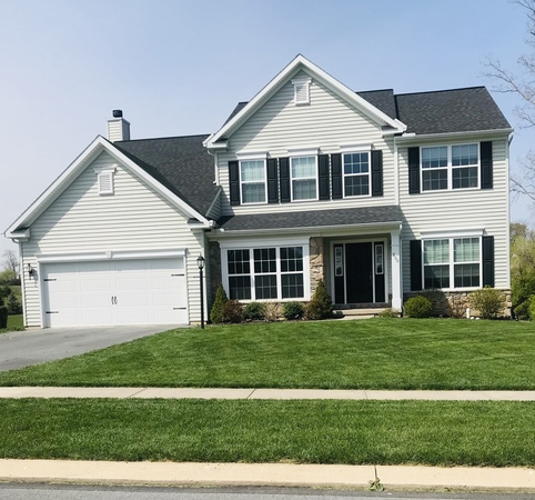 Brand new home minutes from the stadium
