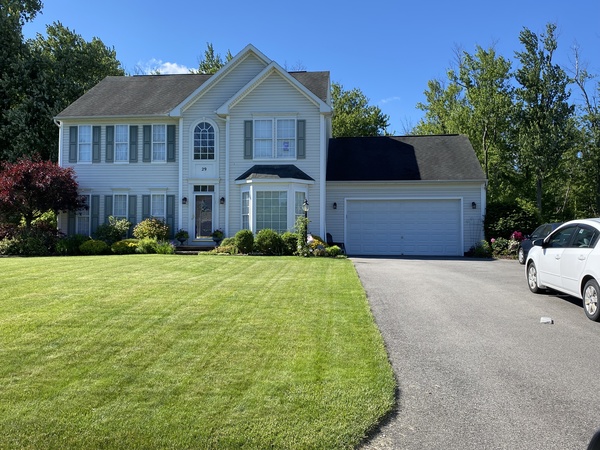 Beautiful home,secluded area,no traffic!