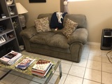 Love seat and coffee table  img 4289