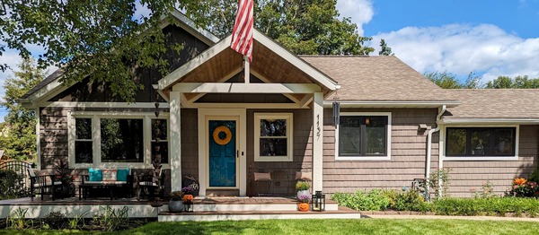 Great Entertaining Home Close to Campus