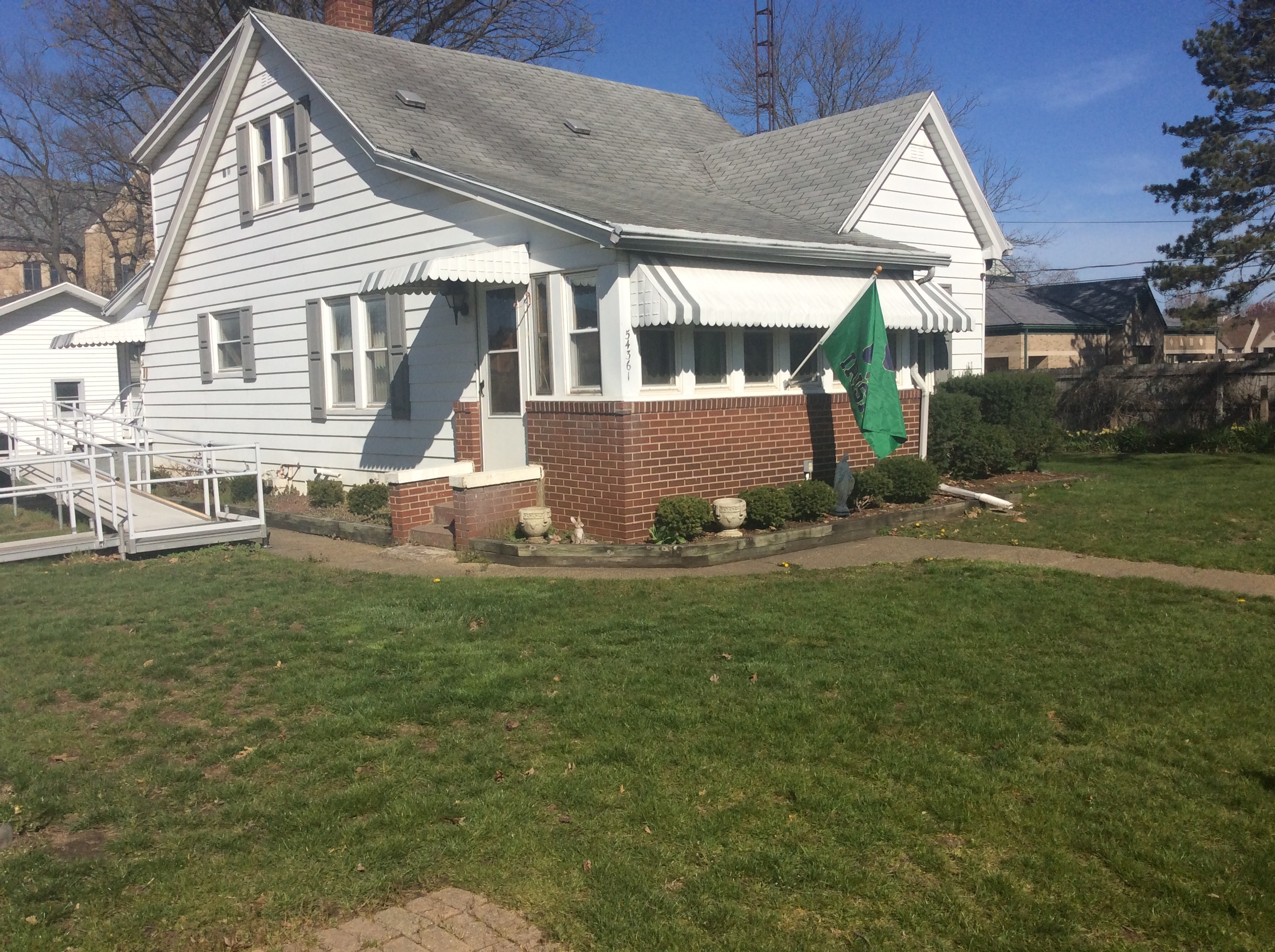 Farmhouse on nd campus
