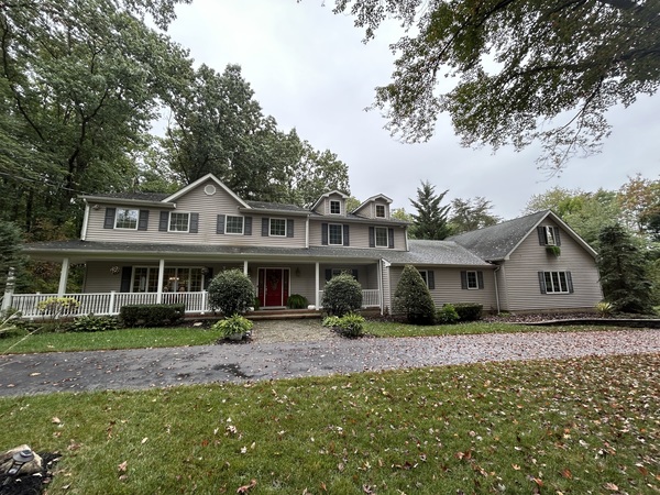 Private 5 Bedroom On Fiddlers Elbow