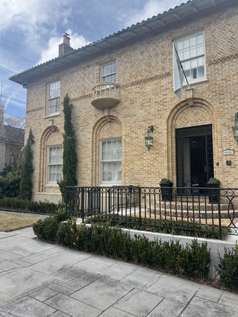 Beautiful uptown home