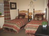 Twin bedroom