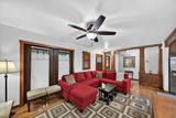 417 st vincent st living room  1