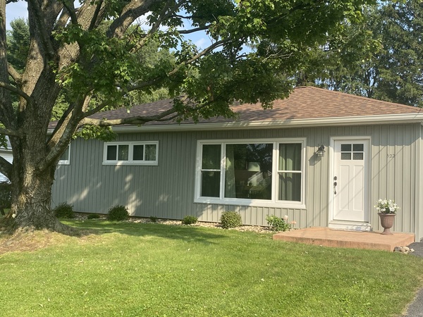 Quaint home near campus