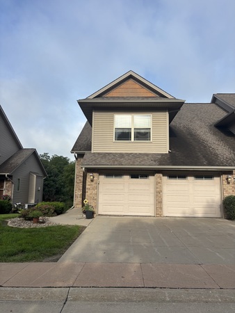 Clean, inviting townhome awaits you! 