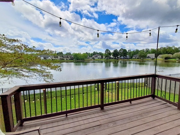Lakefront Auburn Game Day Retreat