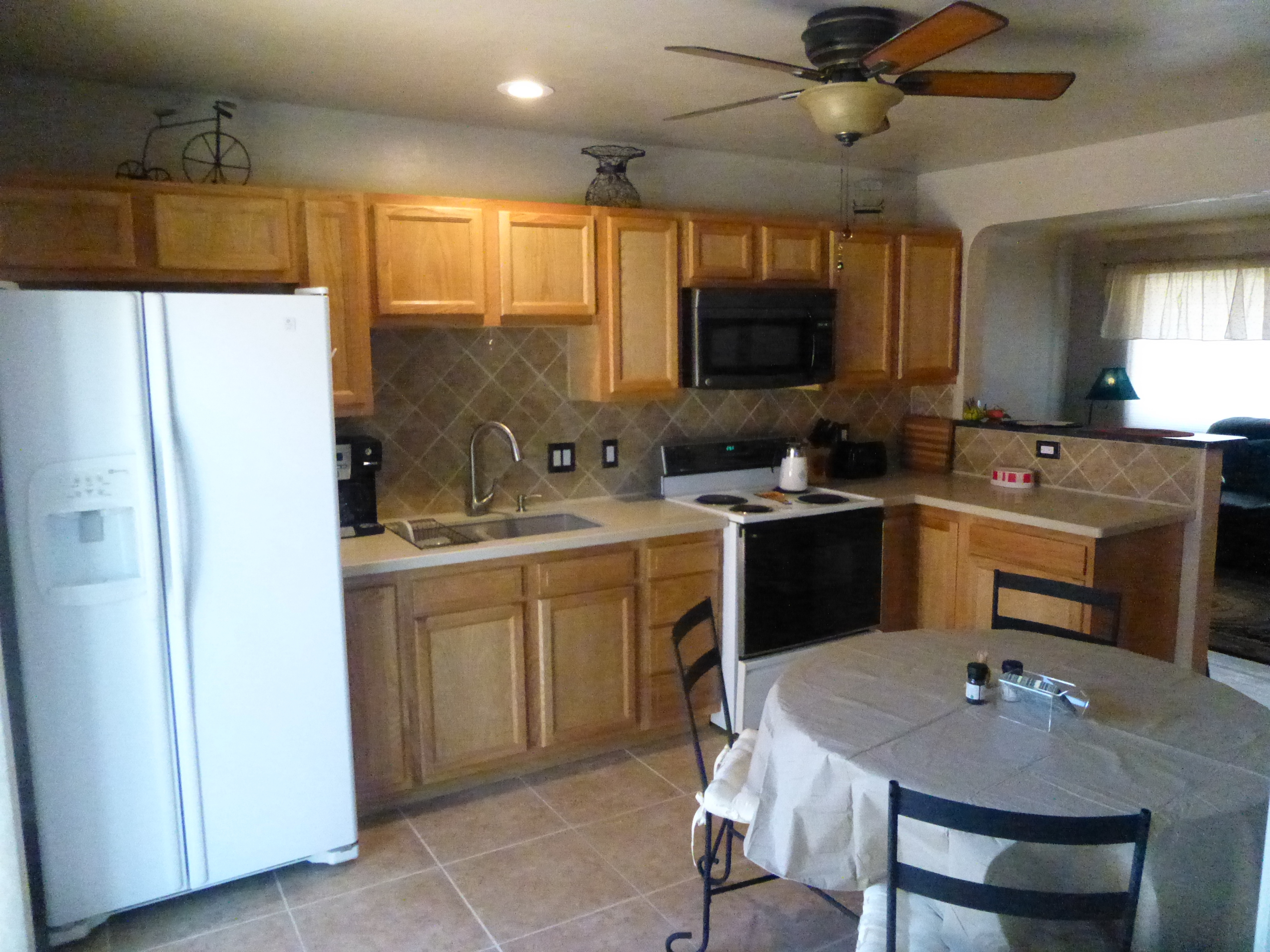 812 ortiz kitchen 6